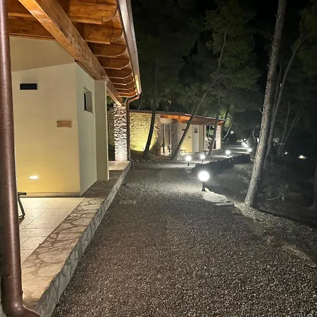 Casale 700 *
