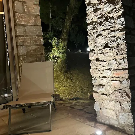 Casale 700 Bed & Breakfast *