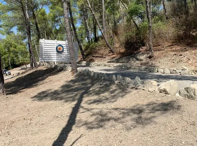 Casale 700 Bed & Breakfast 4*